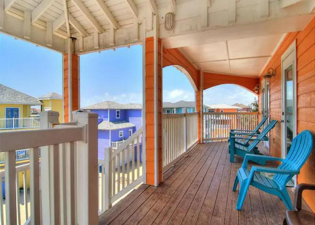 7 Bedroom Home Steps To The Beach With 4 Patios And Pool! Sleeps 20 Port Aransas Eksteriør billede