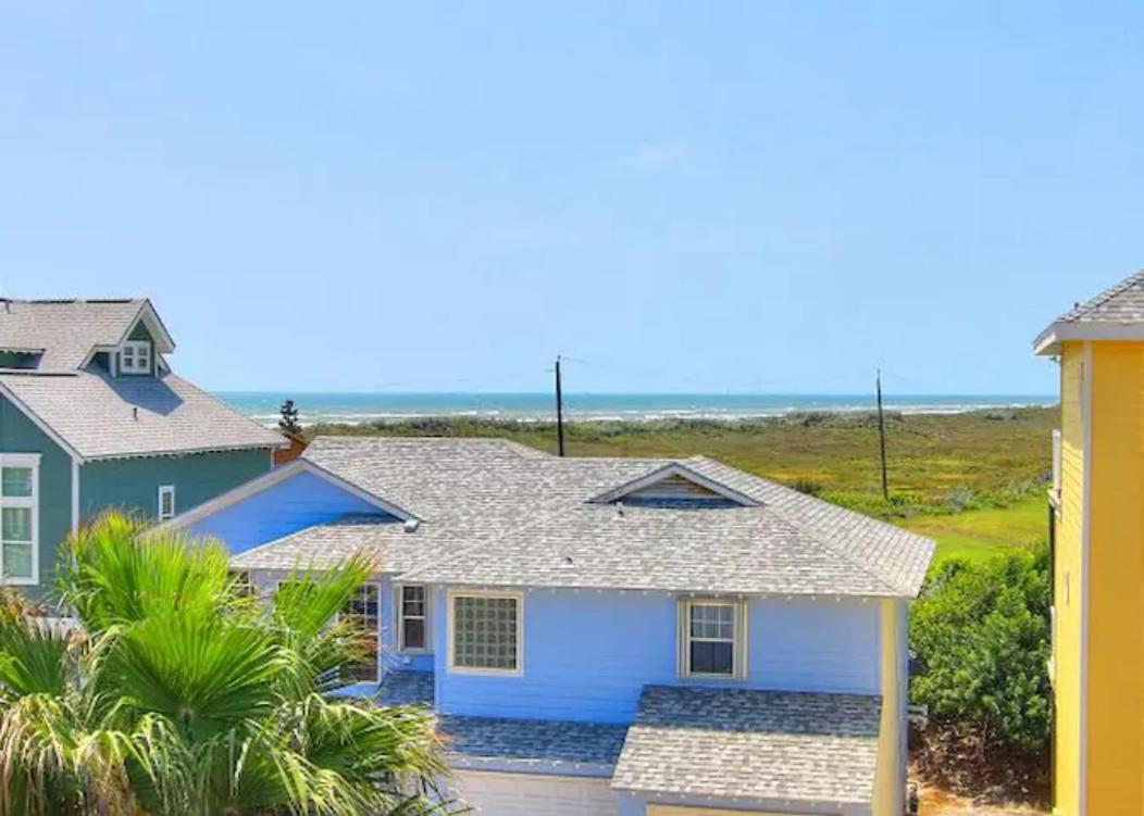 7 Bedroom Home Steps To The Beach With 4 Patios And Pool! Sleeps 20 Port Aransas Eksteriør billede