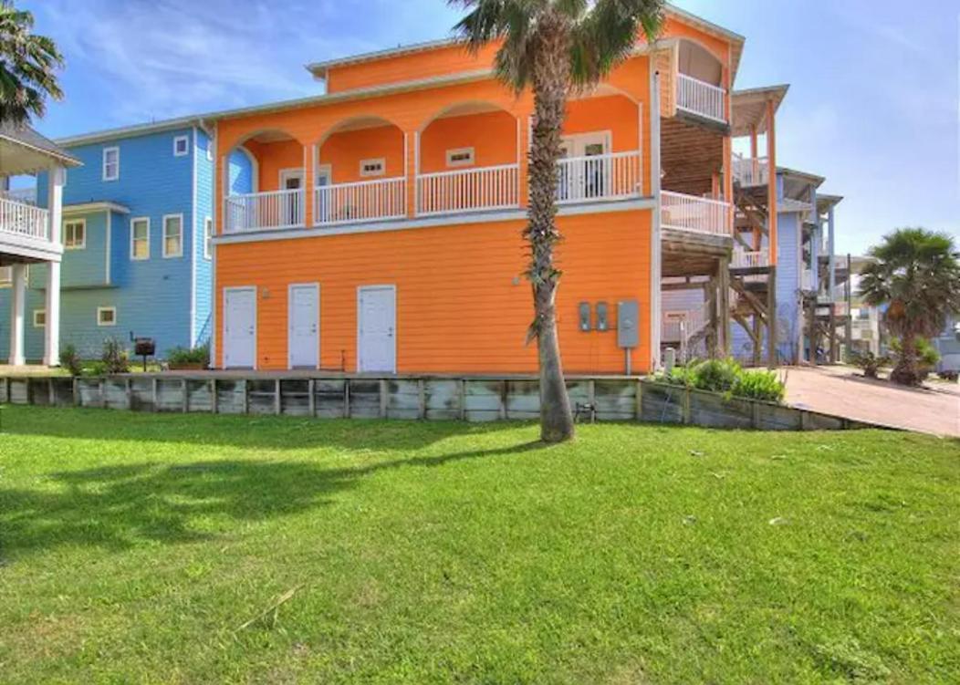 7 Bedroom Home Steps To The Beach With 4 Patios And Pool! Sleeps 20 Port Aransas Eksteriør billede