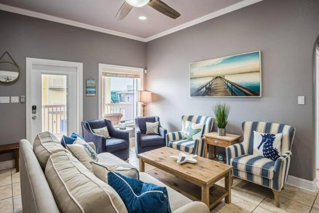 7 Bedroom Home Steps To The Beach With 4 Patios And Pool! Sleeps 20 Port Aransas Eksteriør billede